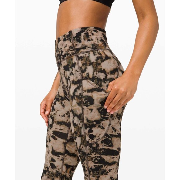 Lululemon invigorate leggings Size 6 - Picture 3 of 12